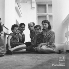 Tadeusz Ptasiński wraz z rodziną