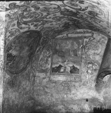 Freski w labiryncie na Starym Mieście