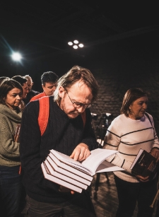 Rozmowa wok&oacute;ł książki Adama Kopciowskiego &bdquo;Nieświęte miasto&rdquo;