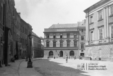 Rynek Starego Miasta w Lublinie &ndash; Kamienica Klonowica (Rynek 2)