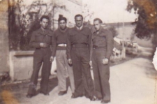 Artur Adler i Abram Adler podczas służby wojskowej w Polskich Siłach Zbrojnych na Zachodzie (Włochy)