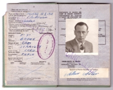 Imigracyjny dokument podr&oacute;ży Artura Adlera