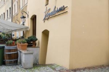 Spacery z Bramy: Co podać ? W menu lubelskie restauracje i kawiarnie okresu PRL-u