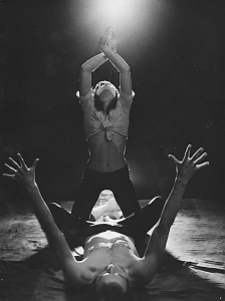 Teatr Wizji i Ruchu - "Warianty"