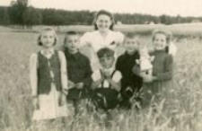 Klara Rieger uratowana przez Bazylego Chmielewskiego, około 1945-46 roku