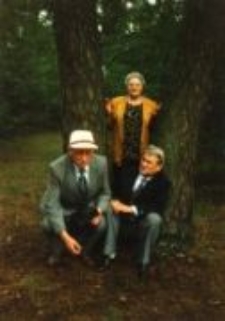 Maria and Jan Szmulewicz, Tadeusz Stankiewicz, Śródborów near Otwock, 2000.