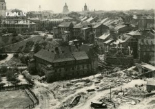 Widok z Zamku Lubelskiego na zabudowę klasztoru św. Wojciecha i Wzg&oacute;rze Staromiejskie