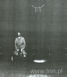 Scena ze spektaklu "Zesłani do raju"