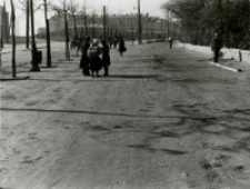 Budowa deptaka na ulicy Warszawskiej koło Ogrodu Miejskiego - przed budową