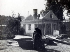 Rozbi&oacute;rka domu strzeleckiego - w czasie rozbi&oacute;rki