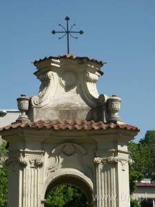 Kapliczka przy ulicy Peowiak&oacute;w w Lublinie