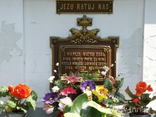 Kapliczka przy skrzyżowaniu ulic Nadbystrzyckiej i Plażowej w Lublinie