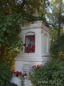 Kapliczka przy Drodze Męczenników Majdanka w Lublinie