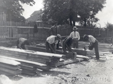 Most na ulicy Fabrycznej w Lublinie, obróbka materiału. Fotografia