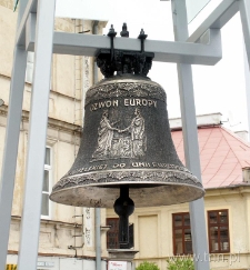 Dzwon Od Unii Lubelskiej do Unii Europejskiej