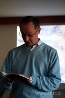 Witold Dąbrowski czyta opowiadanie I. B. Singera "Żebrak tak powiedział"