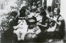 Dzieci z Domu Sierot