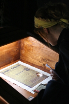 Wystawa "O podniesieniu rzeczy zdegradowanej"