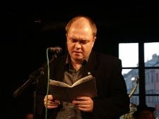O. Tomasz Dostatni czyta fragment "Poematu o mieście Lublinie" J&oacute;zefa Czechowicza