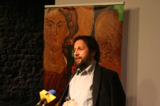 Krzysztof Czyżewski podczas wykładu "Sztukmistrz Wschodu. Rozpoznawanie Lublina jako Europejskiej Stolicy Kultury"