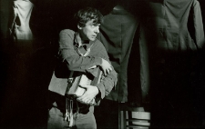 Henryk Sobiechart podczas premiery spektaklu "Zbyt głośna samotność"