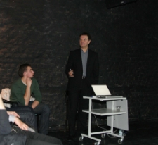 Krzysztof Ingarden podczas wykładu "Architektura pustki"