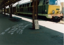 Dworzec PKP w Lublinie podczas spotkania z Agatą Tuszyńską