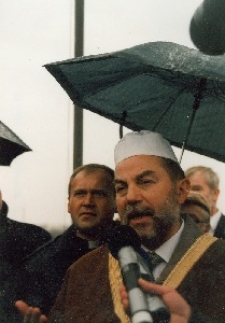 imam Stefan Mucharski podczas Misterium "Dzień Pięciu Modlitw"