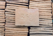 Tabliczki wypalone podczas Misterium "Dzień Pięciu Modlitw"