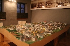 Wystawa "Portret Miejsca". Makieta dawnego zespołu staromiejskiego do 1939 roku