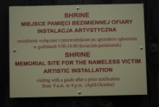 Informacja o instalacji artystycznej Tadeusza Mysłowkiego "Shrine"