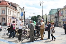 St&oacute;ł Poezji w ramach Terytorium Poezji na Placu Łokietka podczas Festiwalu Miasto Poezji 2010