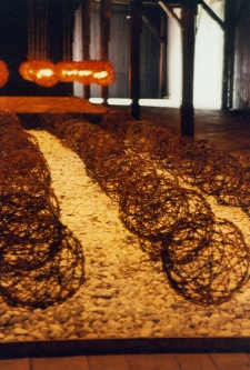 Shrine. Instalacja artystyczna Tadeusza Mysłowskiego