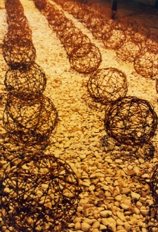 Shrine. Instalacja artystyczna Tadeusza Mysłowskiego