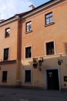 Kamienica Złota 6 w Lublinie. Widok od strony wchodniej.