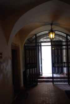 Kamienica Złota 6 w Lublinie. Wnętrze.