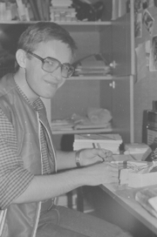 Pierwszy kiermasz wydawnictw niezależnych organizowany przez NZS KUL na Katolickim Uniwersytecie Lubelskim w Lublinie