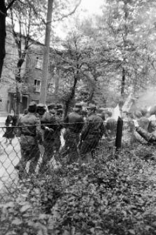 Atak ZOMO mający na celu rozproszenie manifestacji z dnia 10 maja 1988 roku w Lublinie