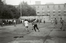 Mecz piłki nożnej między KPN i NZS 1 czerwca 1988 roku w Lublinie