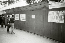 Płot ogradzający teren Katolickiego Uniwersytetu Lubelskiego w sierpniu 1988 roku