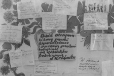 Życzenia przedmikołajkowe od zakładów produkcyjnych w Kraśniku przekazane dla strajkujących studentów UMCS w Lublinie