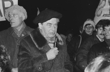 Manifestacja zorganizowana 11 listopada z okazji 70 rocznicy odzyskania niepodległości