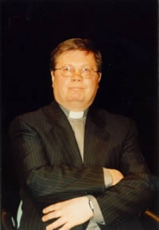 Wiecz&oacute;r poetycki ks. Alfreda Wierzbickiego : promocja tomiku "Kogut z Akwilei" (1)