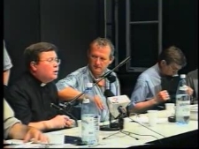 Alfred Wierzbicki podczas spotkania z Adamem Michnikiem