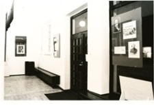 Fotografia ekspozycji prac Michała Greima