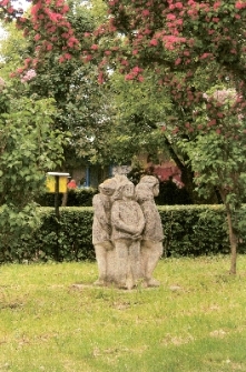 Rzeźba na terenie dzielnicy Kalinowszczyzna w Lublinie