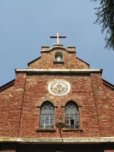 Fragment fasady kościoła Mariawtów w Lublinie