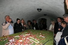 Otwarcie Lubelskiej Trasy Podziemnej - pierwsi zwiedzający w podziemiach