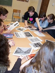 Warsztaty "Listy do Henia" w Gimnazjum nr 19