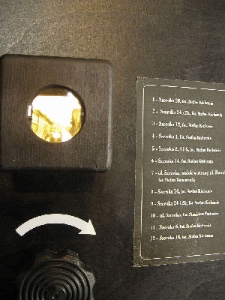 Fotoplastykony ze zdjęciami przedwojenngo Lublina. Fragment wystawy "Lublin. Pamięć Miejsca"